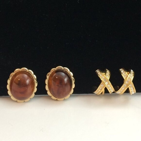 2 Pairs Vtg Avon Clip On Goldtone Earrings Faux Amber & Rhinestone Pavé - Picture 1 of 15
